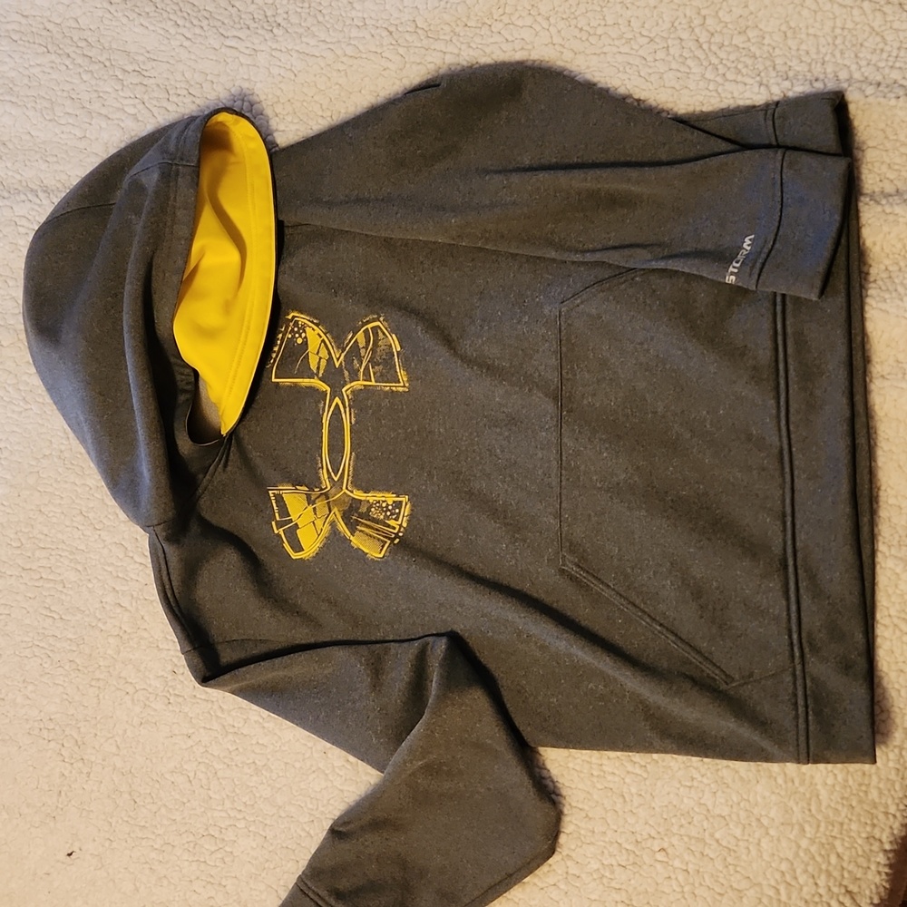 Under armour hoodie youth